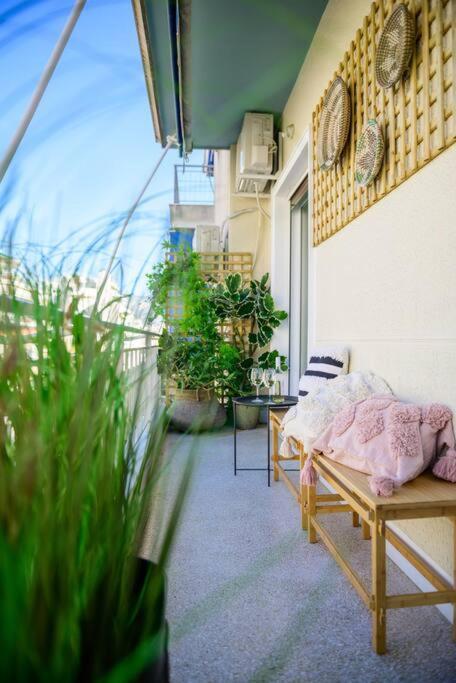 Boho Luxury 2 Bedroom Apartment, Acropolis Museum View เอเธนส์ ภายนอก รูปภาพ