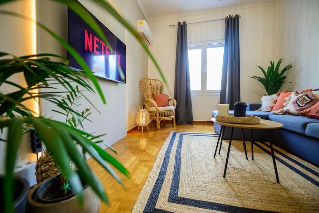 Boho Luxury 2 Bedroom Apartment, Acropolis Museum View เอเธนส์ ภายนอก รูปภาพ